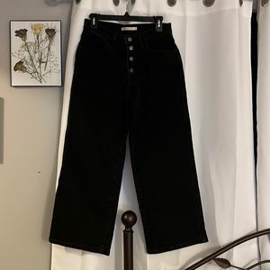levi’s black wide leg jeans